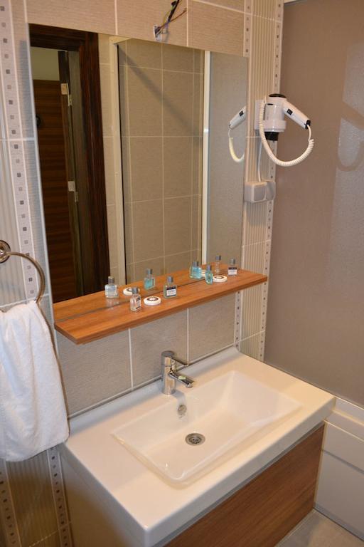 Pamukova Ozdemir Hotel מראה חיצוני תמונה